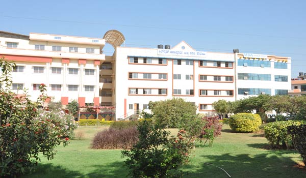 Hillside-pharmacy-college-campus